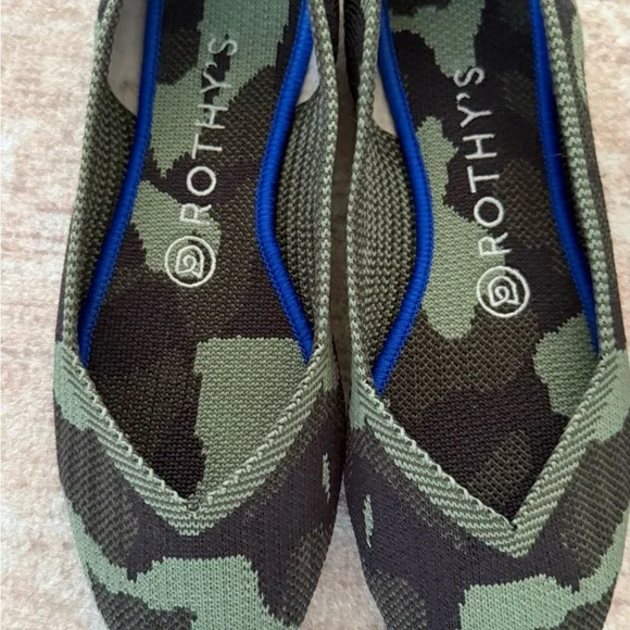 Rothy's flats bundle seven pairs!- Size 7-7.5 - Picture 2 of 9